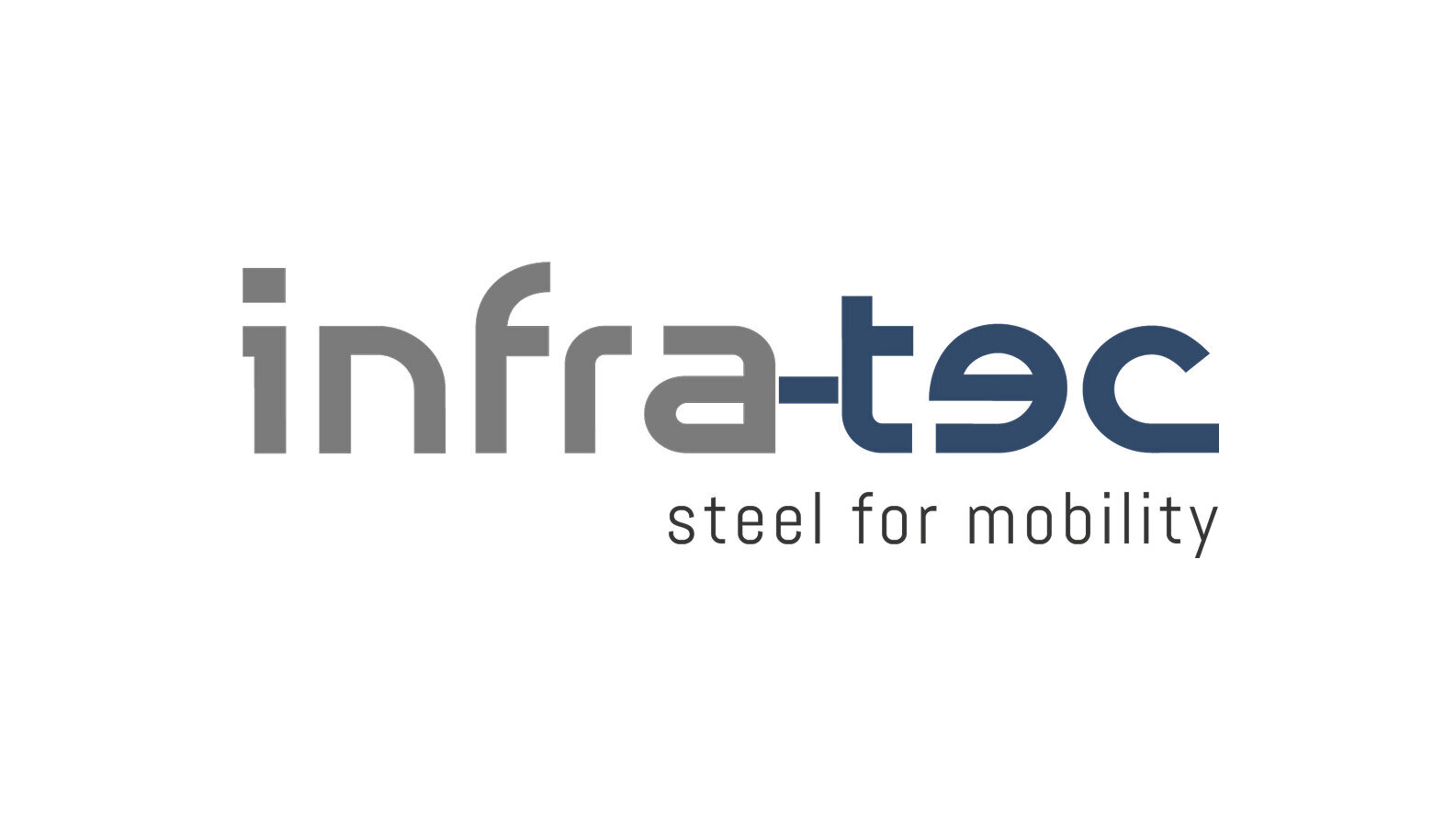 Das Logo von infra-tec zeigt den Schriftzug in Grau und Blau, begleitet von dem Slogan 'steel for mobility'.